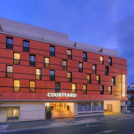 Hotel Courtyard By Marriott Paris