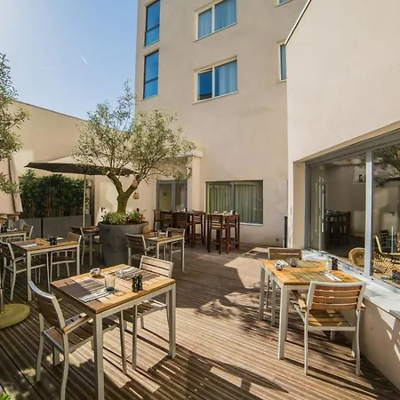 Courtyard By Marriott Paris Arcueil