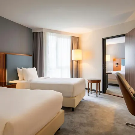 Hotel Courtyard By Marriott Paris Arcueil