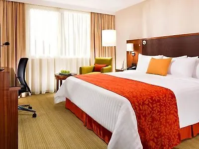 Hotel Courtyard By Marriott Paris Arcueil