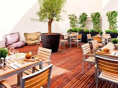 Hotel Courtyard By Marriott Paris Arcueil