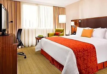 Courtyard By Marriott Paris 4* Arcueil