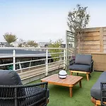 Courtyard By Marriott Paris