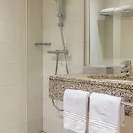 Hotel Courtyard By Marriott Paris