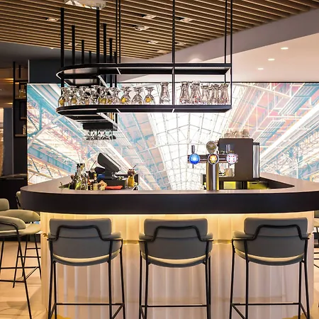 Courtyard By Marriott Paris 4* Arcueil