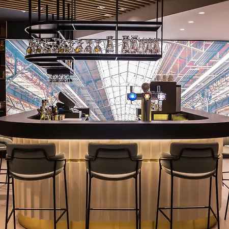 Courtyard By Marriott Paris