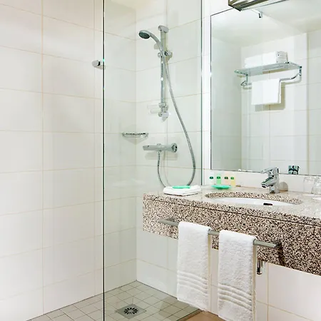 Hotel Courtyard By Marriott Paris Arcueil