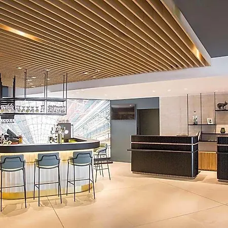 Courtyard By Marriott Paris 4*