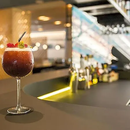 Courtyard By Marriott Paris Arcueil