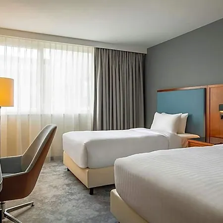Hotel Courtyard By Marriott Paris