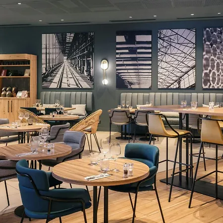Hotel Courtyard By Marriott Paris Arcueil