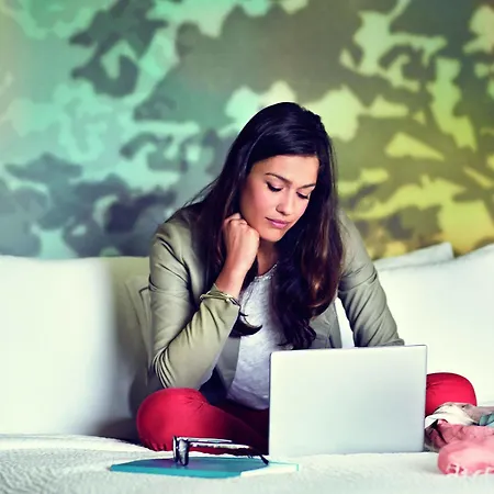 מלון Courtyard By Marriott Paris