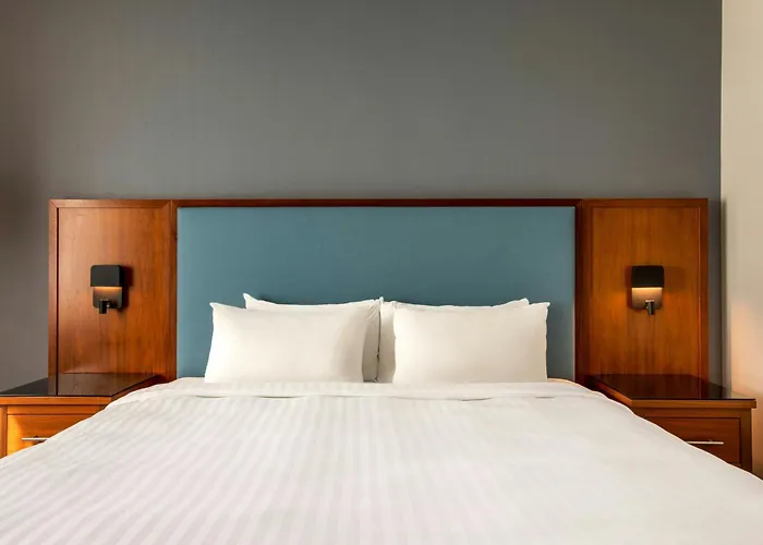 Hotel Courtyard By Marriott Paris