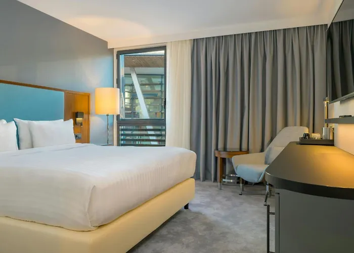 Courtyard By Marriott Paris