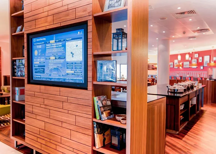 Courtyard By Marriott Paris 4* Arcueil